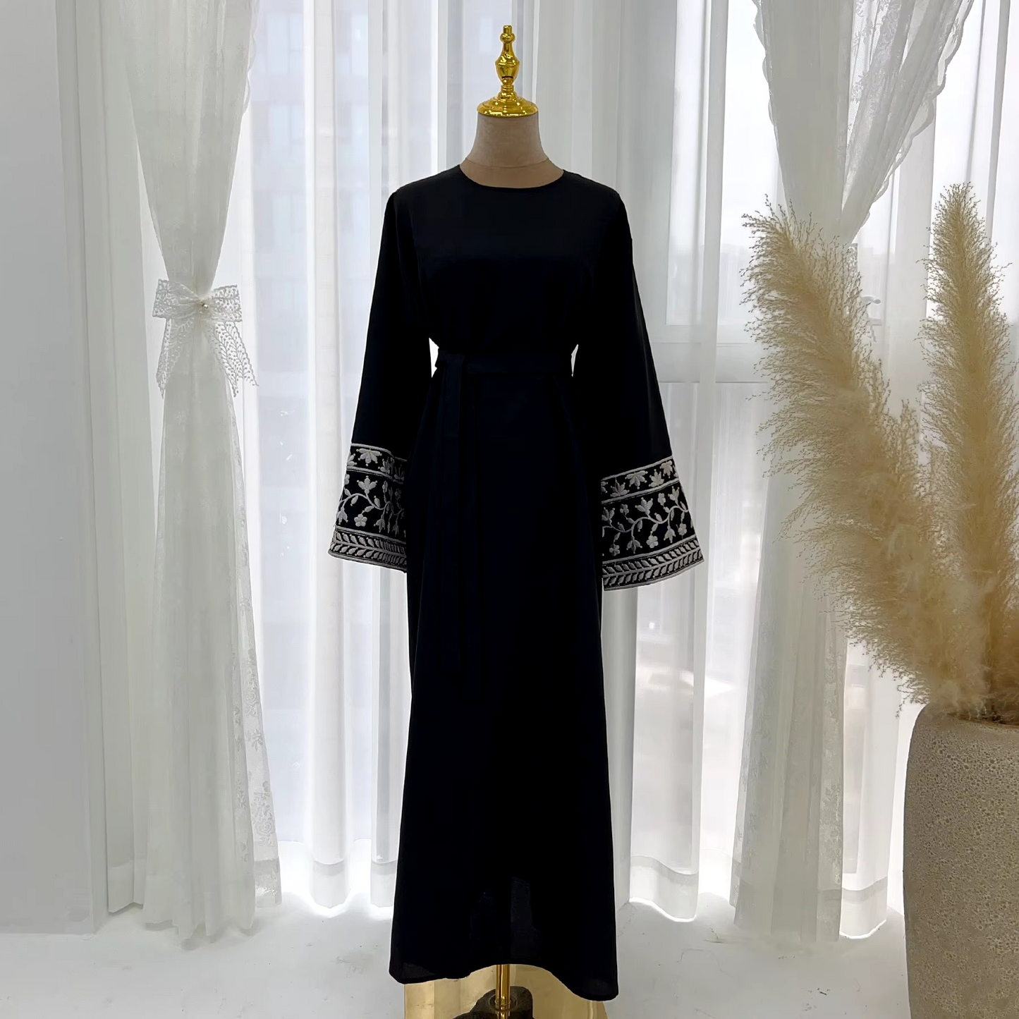 Embroidered Linen Abaya