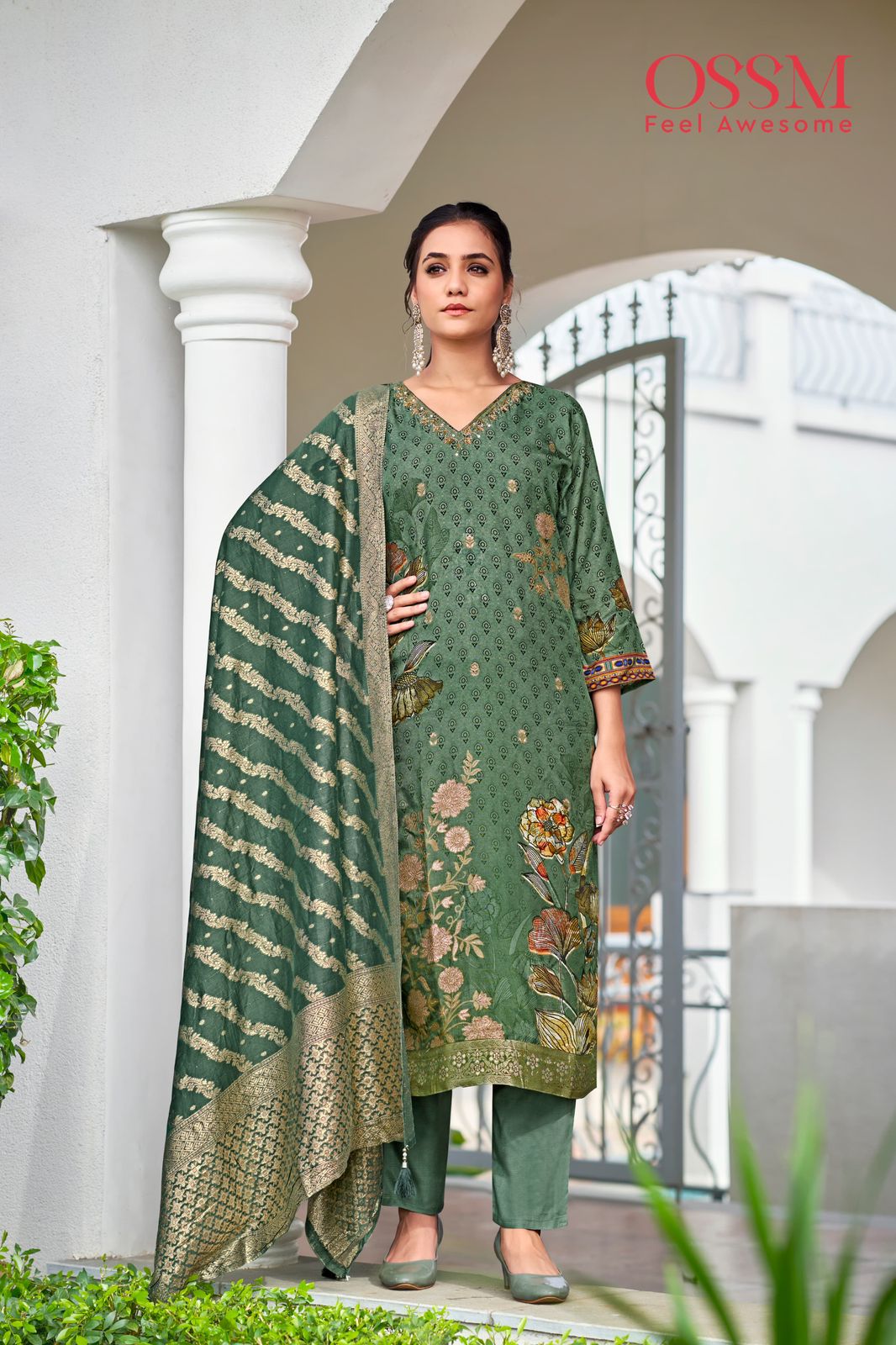 Kurti Set with Pant and Dupatta - D08
