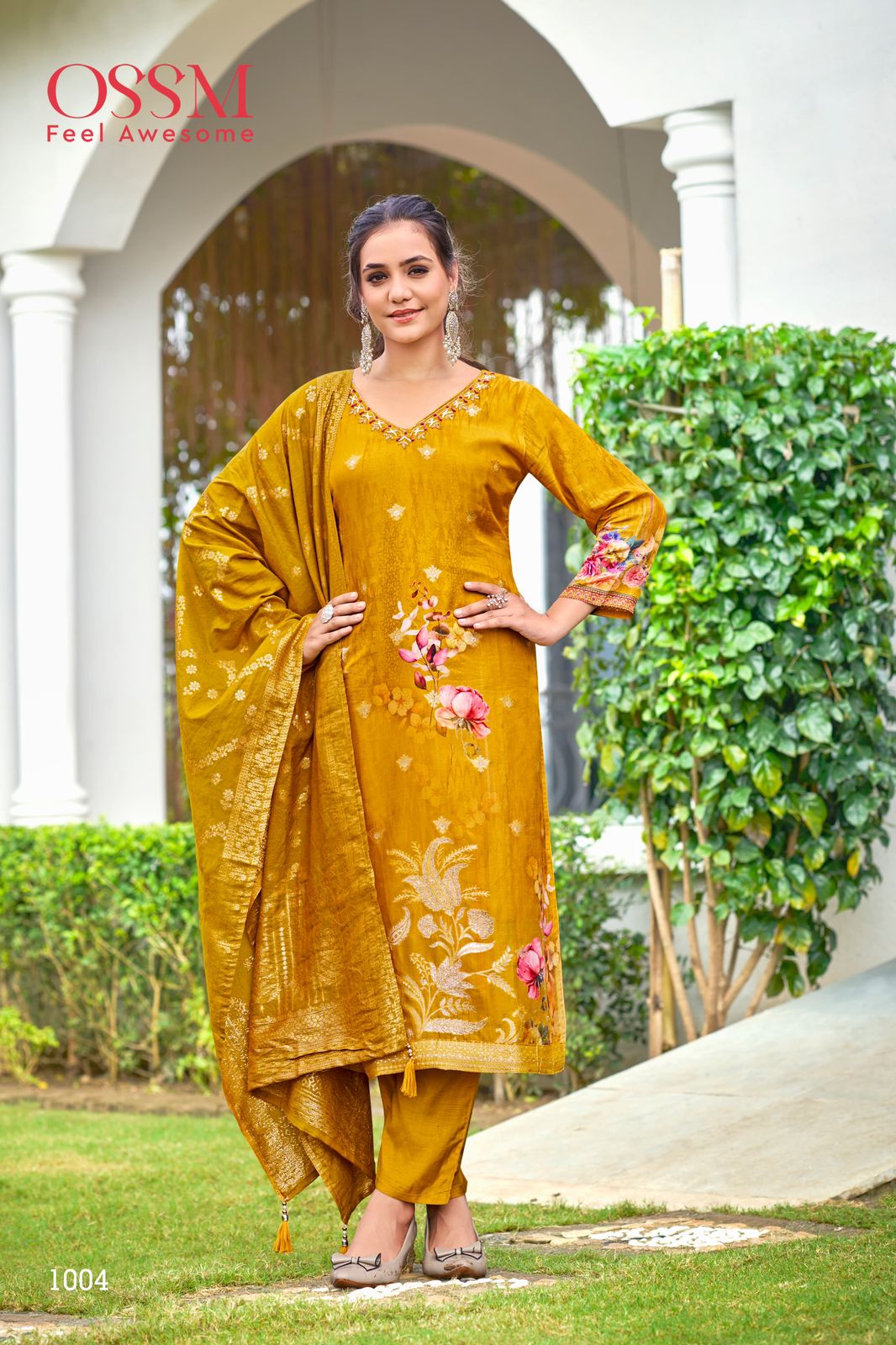 Kurti Set with Pant and Dupatta - D08