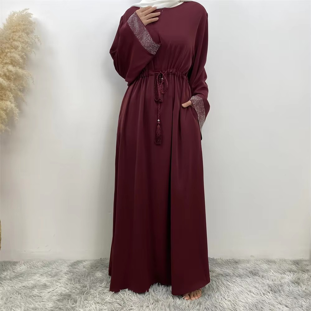 Elegant Abaya with Shiny Diamond Sleeves